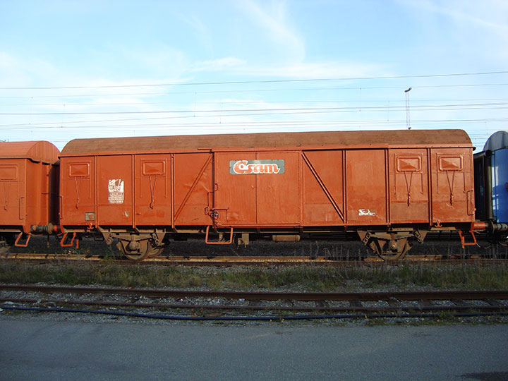 SKÅJ:s godsvagn  Gbs 150 4 251  i Hagalund