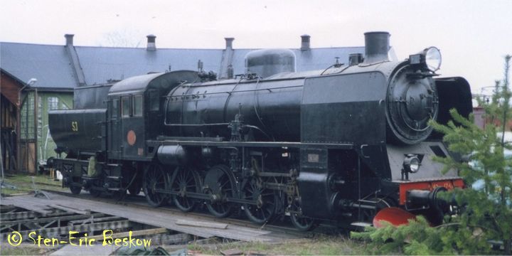 SJ E10 1742